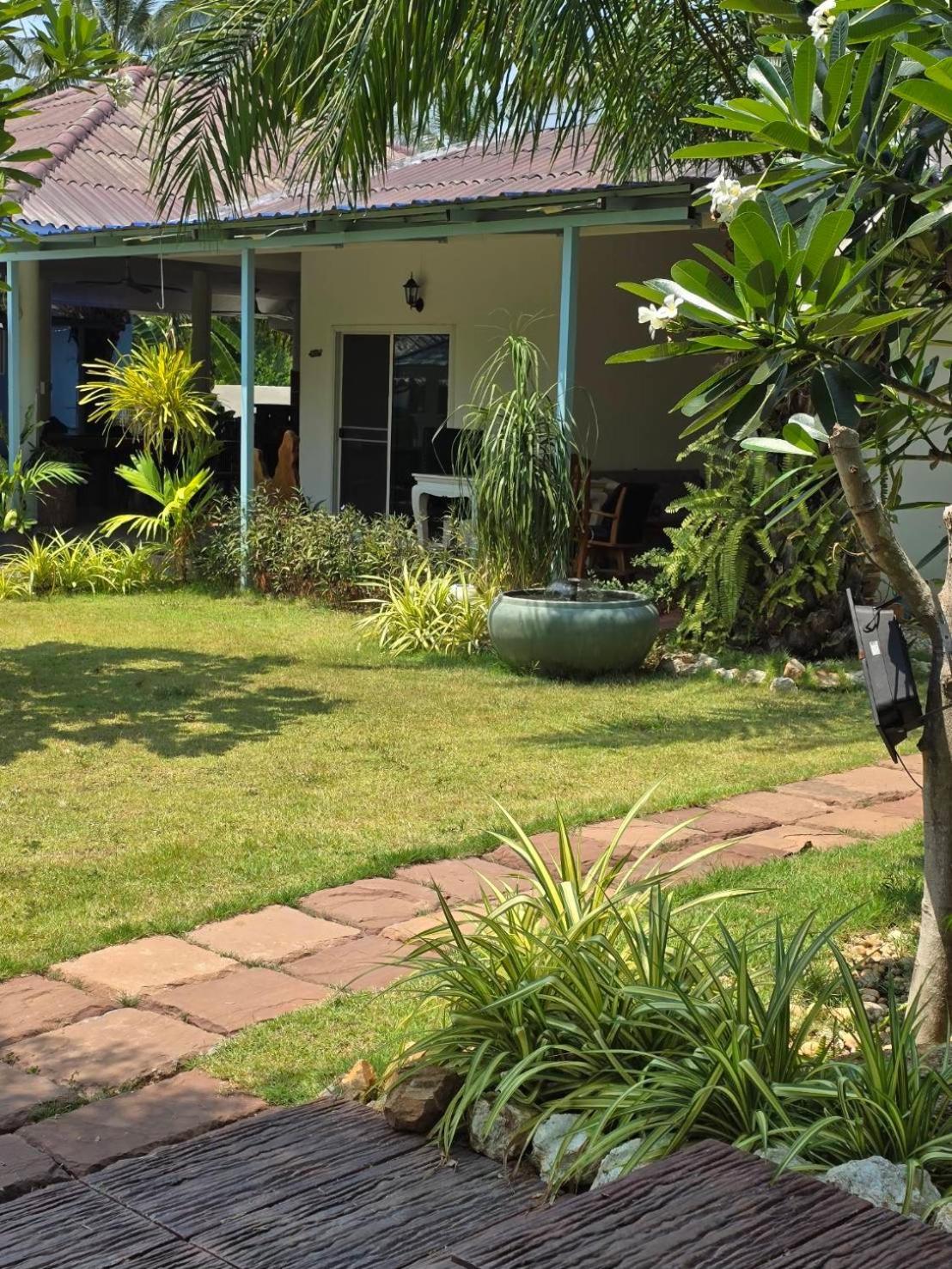 Happy Mind Resort Pran Buri Exterior photo